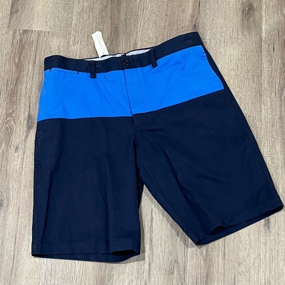 NWT Men’s Banana Republic 34W Two-Tone Navy Color Block Chino Shorts J. Crew - Picture 1 of 8
